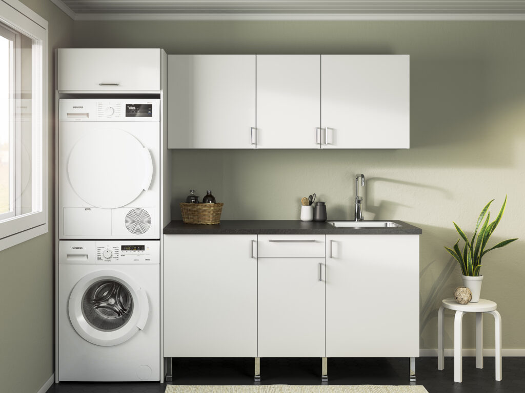 TEMAL kodinhoitohuone, kodinhoitohuoneen kalusteet, valkoinen kodinhoitohuone, pesutorni,